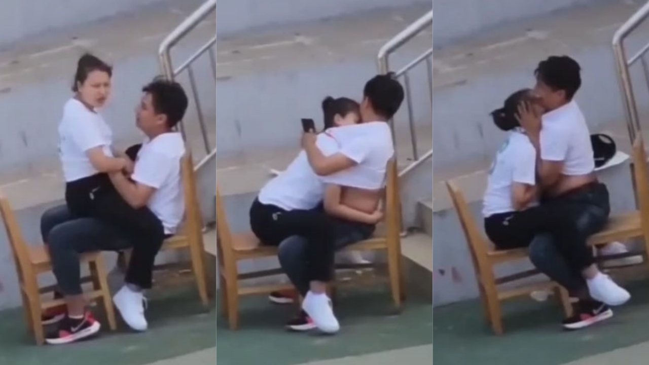 柳州艺术校园操场发情情侣被偷拍 饥渴难耐揉奶子抠逼 空气中弥漫着开炮的火药味