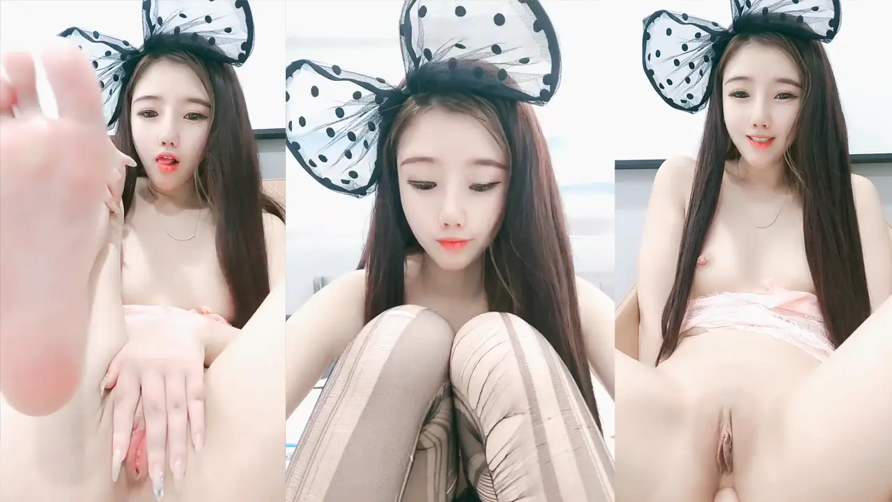 小耳朵 极品童颜巨乳尤物 水晶棒诱惑初体验