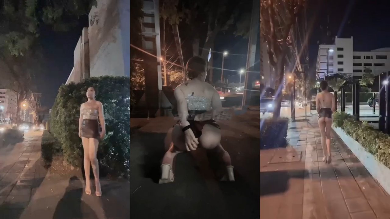 美杜莎深夜户外大街上露出