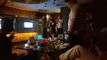 HD高清游客歌厅探花